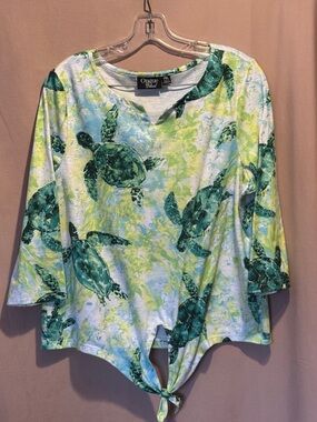 Onque Casuals Sea Turtle Tie-Front Long Sleeve Top in Green and Aqua
